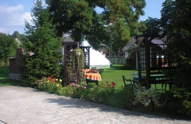 Hotel Huzar Gorzów Wielkopolski Exterior foto